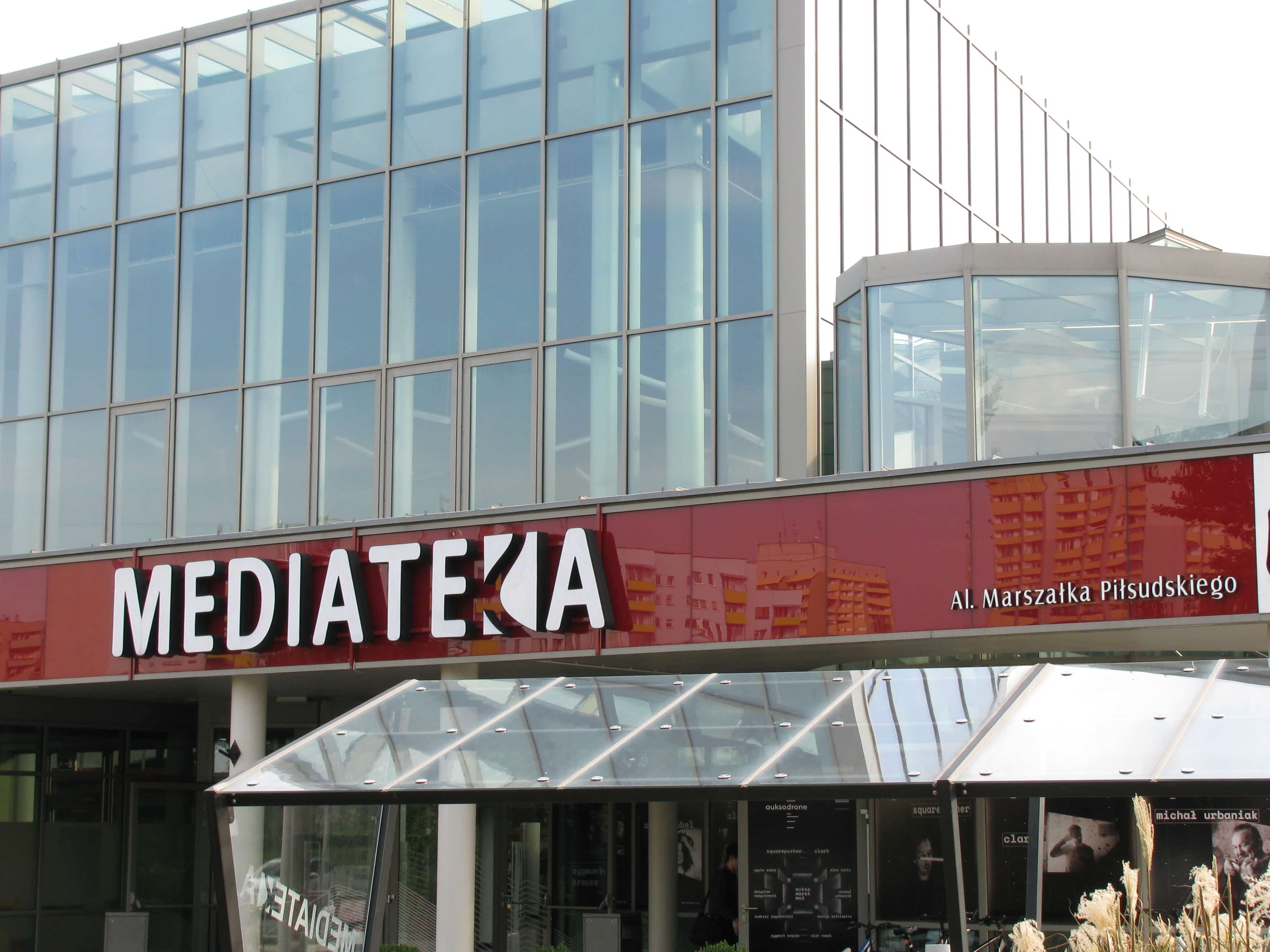 Mediateka_w_Tychach